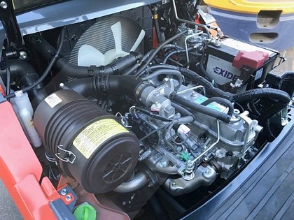 Forklift Toyota 8FGU25 Dual Fuel- 5,000 lb