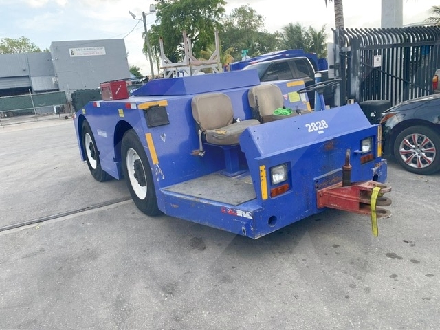 Push Back Tractor FMC B350E