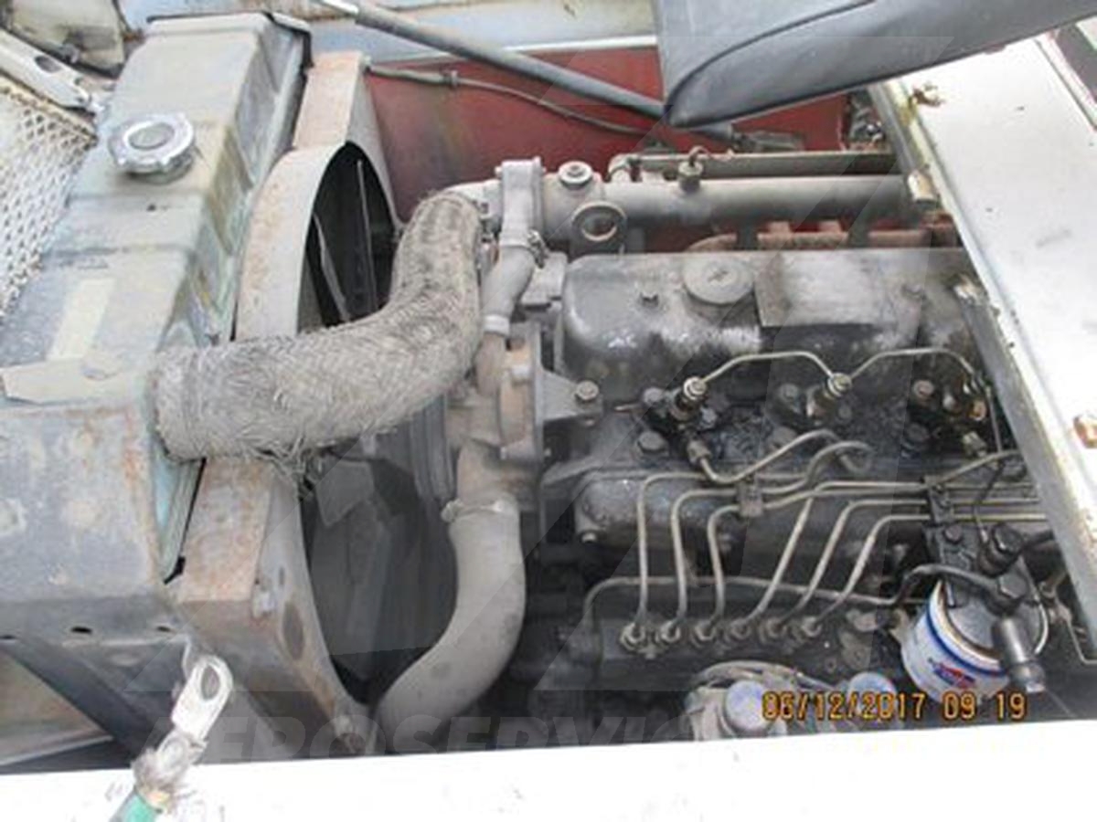 1993 Nissan DF05N70V