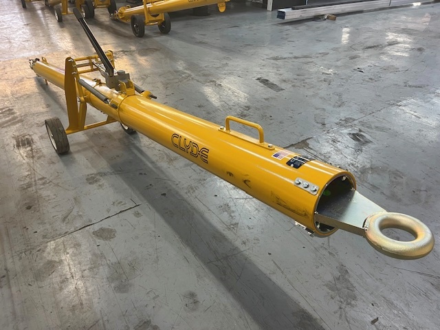Tow Bar Clyde 15F3495