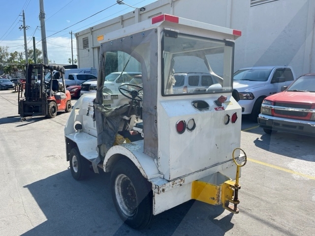 Baggage Tractor Tug MA-30/40 Cab