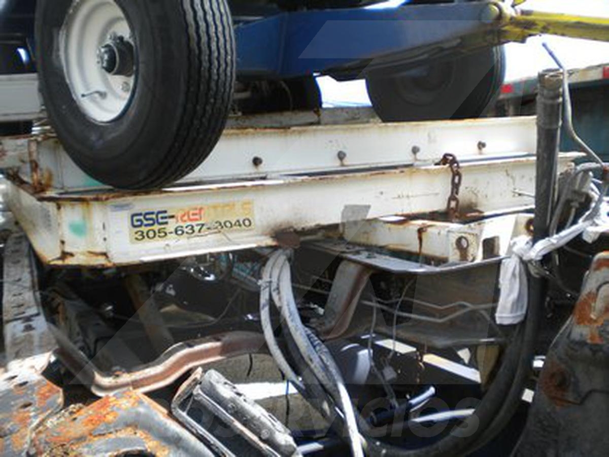 2006 Clyde 15F2561 Double Container Trailer