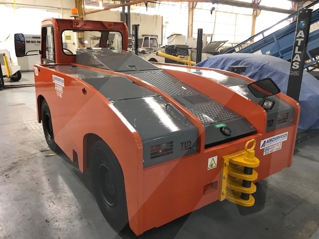 Push Back Tractor TLD TMX-150-12