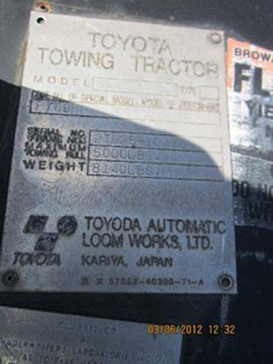 Baggage Tractor Toyota 02-TD23D