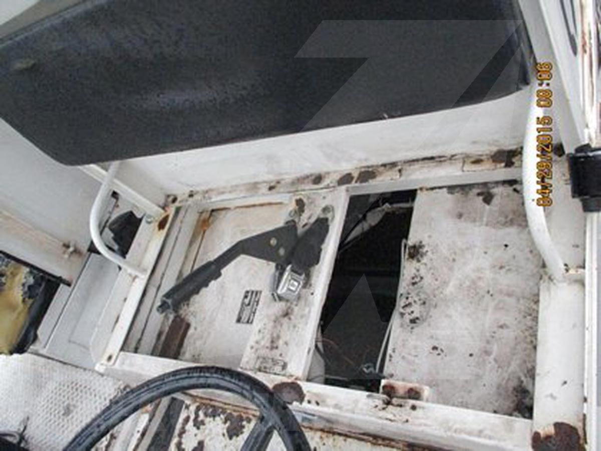 2004 Taylor-Dunn B2-48-TT