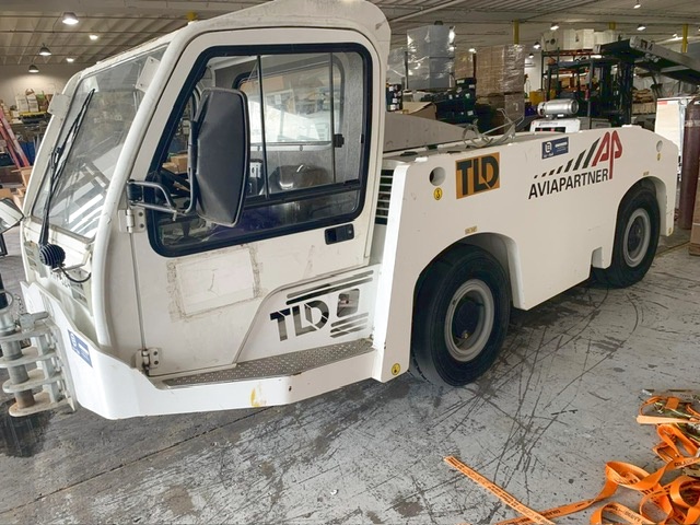 Push Back Tractor TLD TMX-150-15 Tier 4F