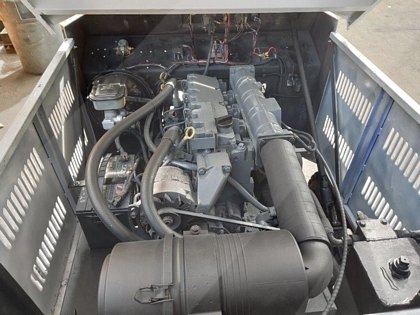 Baggage Tractor S&S BT-345