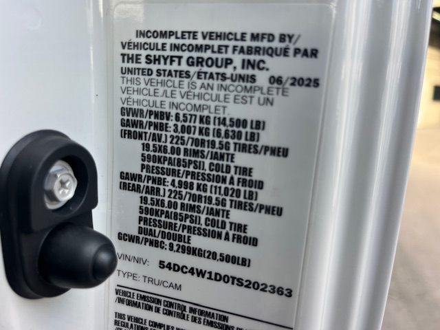 Truck Chassis Isuzu NPR - Gasoline