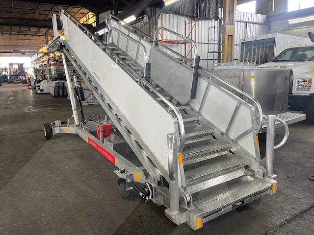 Passenger Stair Towable Standard GSE STD-95-145 2025