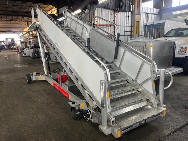 Passenger Stair Towable Standard GSE STD-95-145 2025