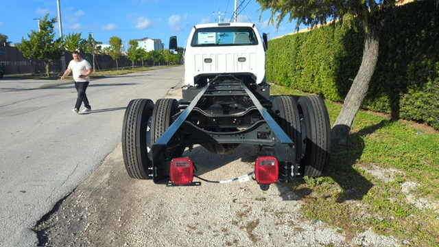 Truck Chassis Ford F-750 2026