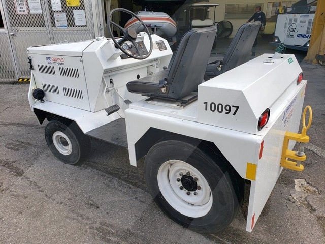 Baggage Tractor S&S BT-345