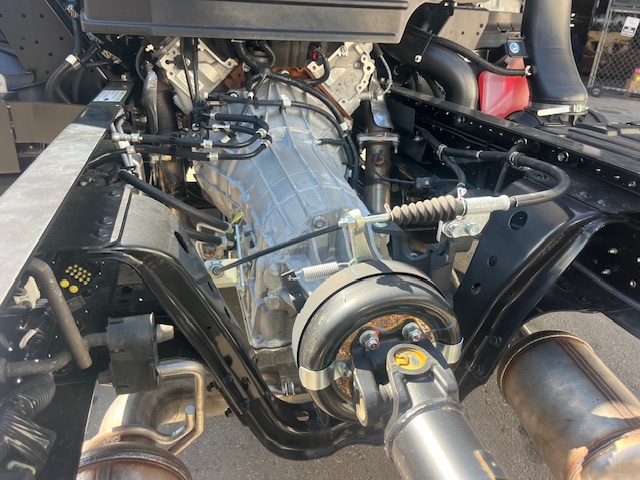 Truck Chassis Isuzu NPR - Gasoline