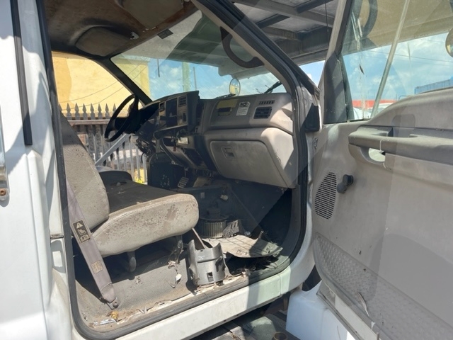 Catering Truck Ford/Hi Way F-650/ CT-14