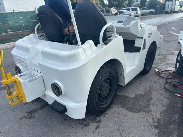 Baggage Tractor TLD JST-20