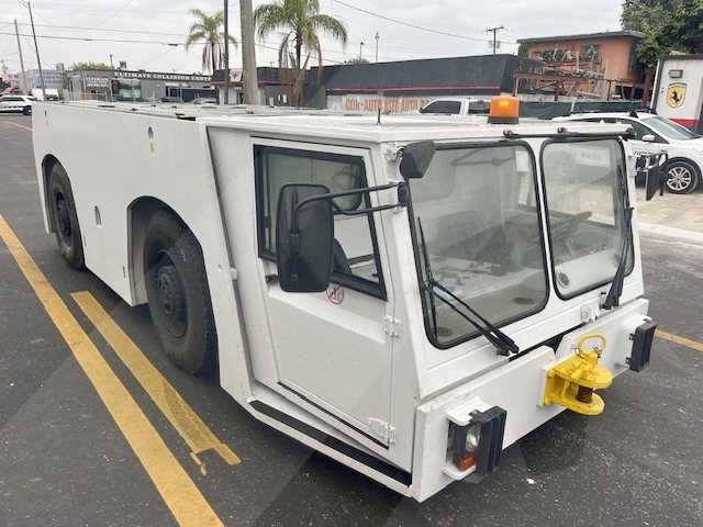 Push Back Tractor TLD TMX-400