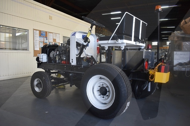 Baggage Tractor Tug MA-50 - Parts Demo