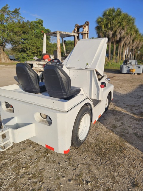 Baggage Tractor Tug  M1A40