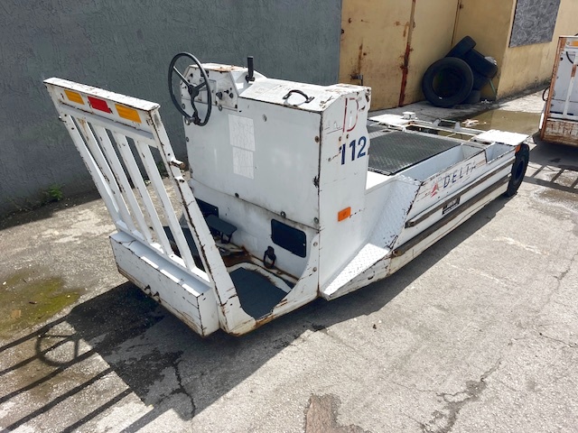 Towbarless Push Back Tractor Lektro AP8750C-AL-700