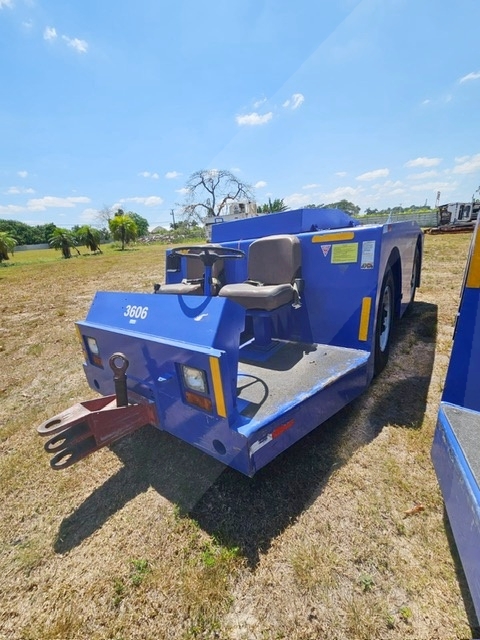 Push Back Tractor FMC B350E