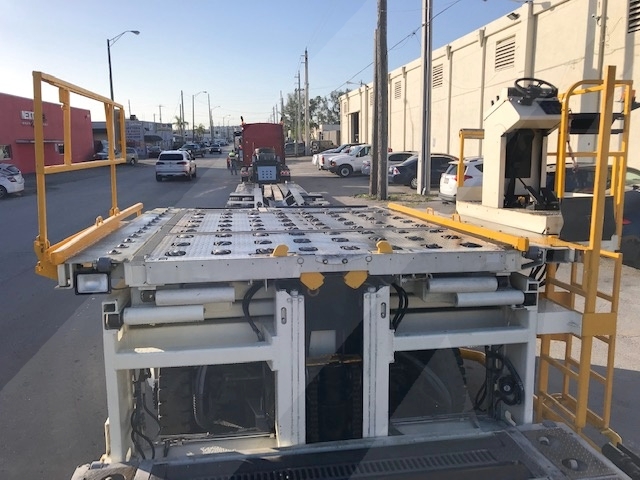 Cargo Loader FMC Commander 15 Wide