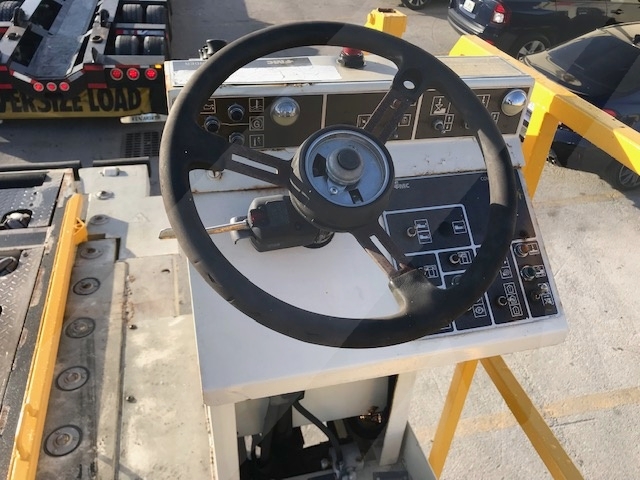 Cargo Loader FMC Commander 15 Wide