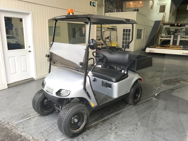 EZ-GO Valor Gas Golf Cart