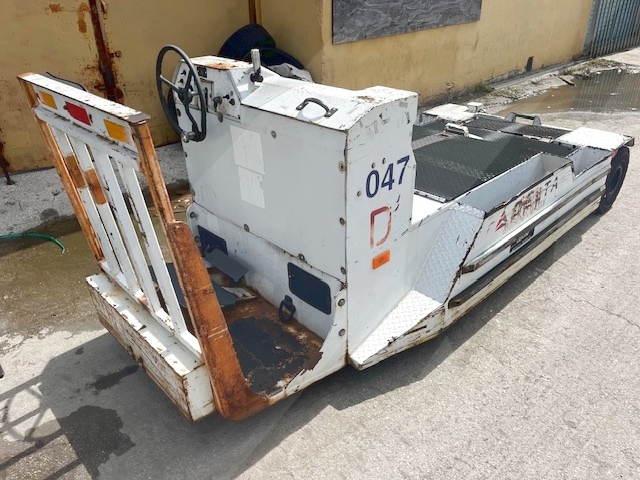 Towbarless Push Back Tractor Lektro AP8750C-AL-700