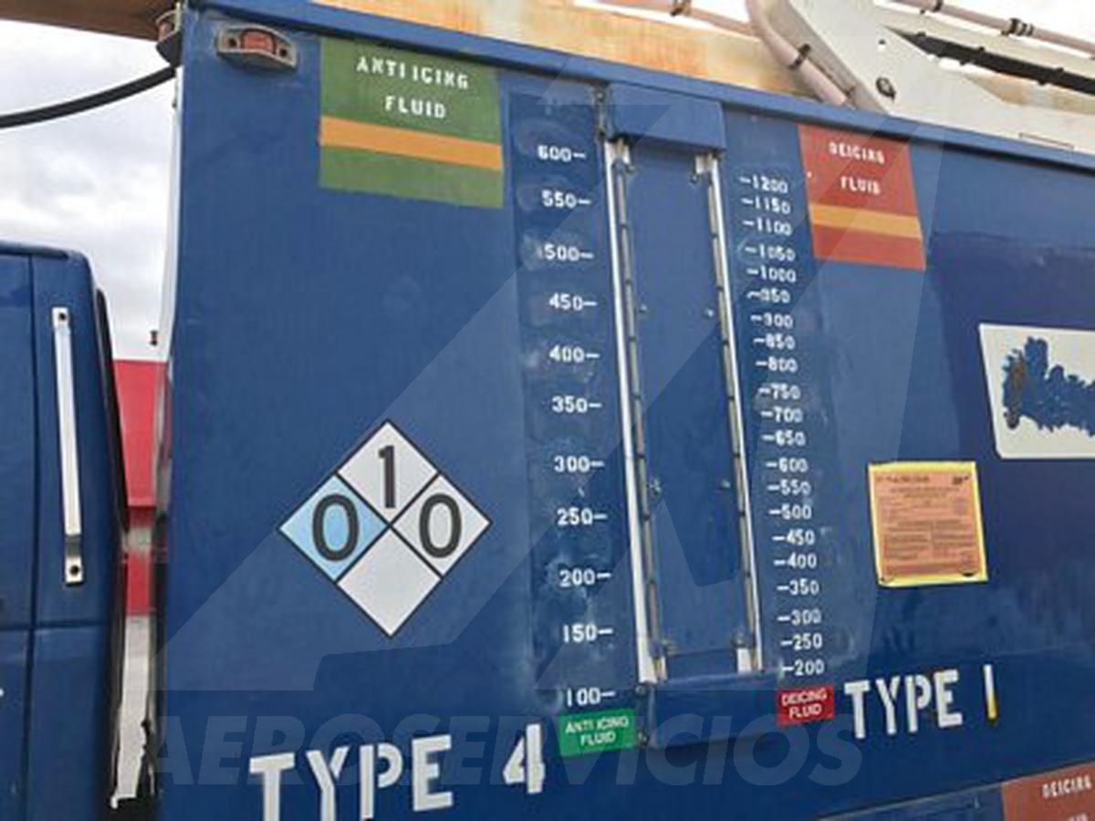 1990 FMC/Ford Trump D2-440 / F-800