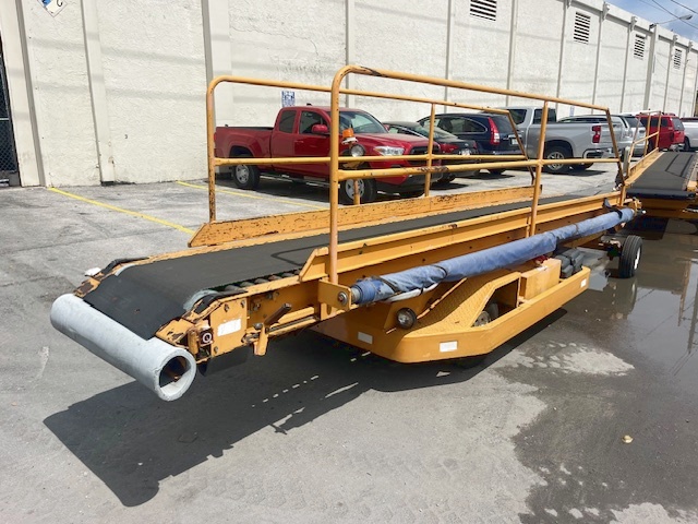 Towable Belt Loader Wasp A01771D-3179
