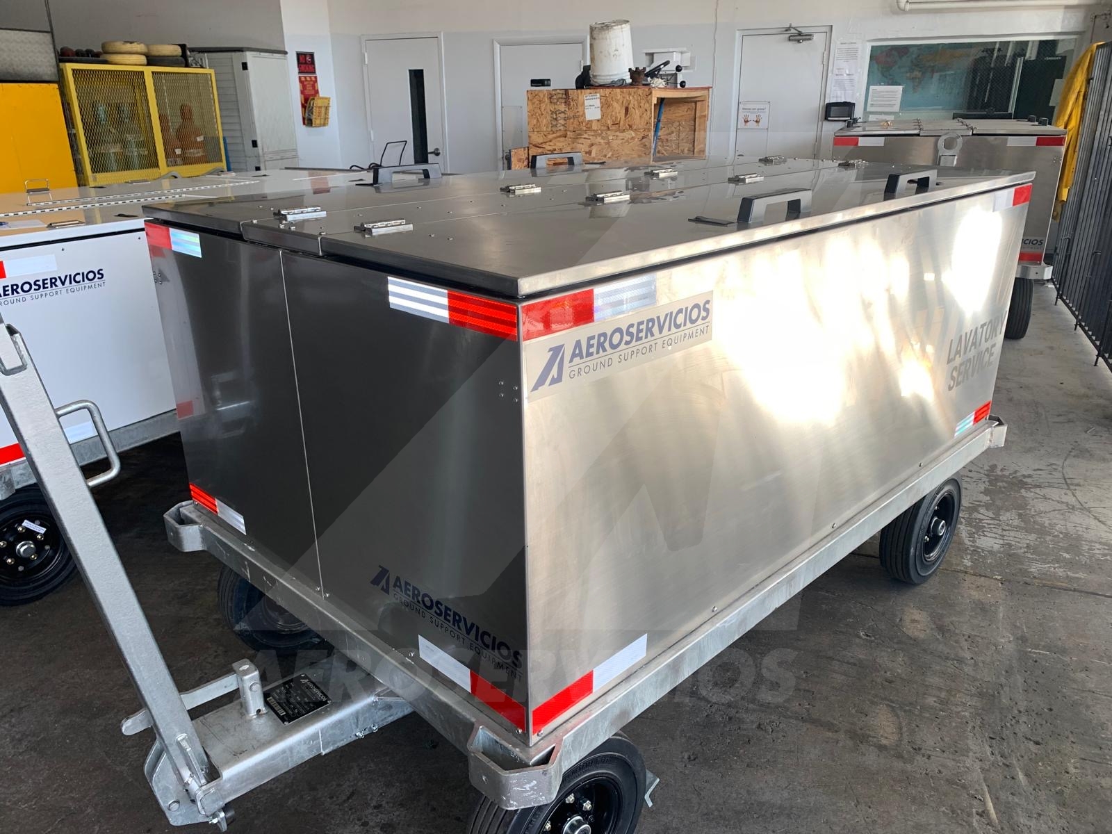 Lavatory Cart Standard GSE STD-LCI-250-CH