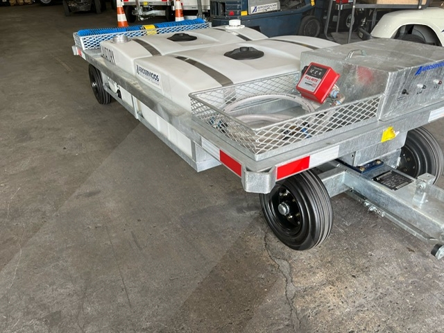 Electric Lavatory Service Cart - Standard GSE STD LC 110/110