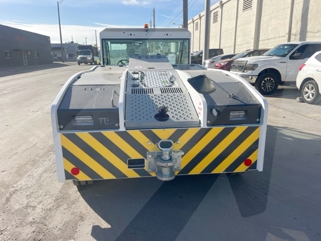 Push Back Tractor TLD TMX-150-15 Tier 4F