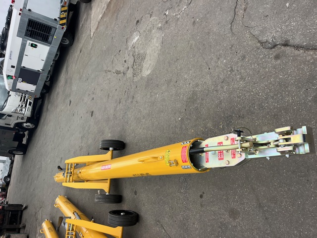 Tow Bar Clyde 15F3381 2025