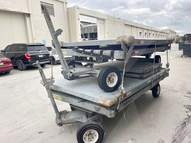 Baggage Carts Closed Iscar BCL-8 Galvanized