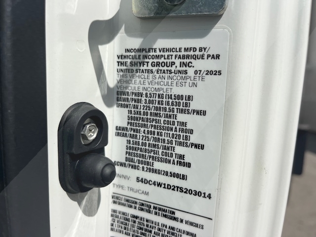 Truck Chassis Isuzu NPR - Gasoline