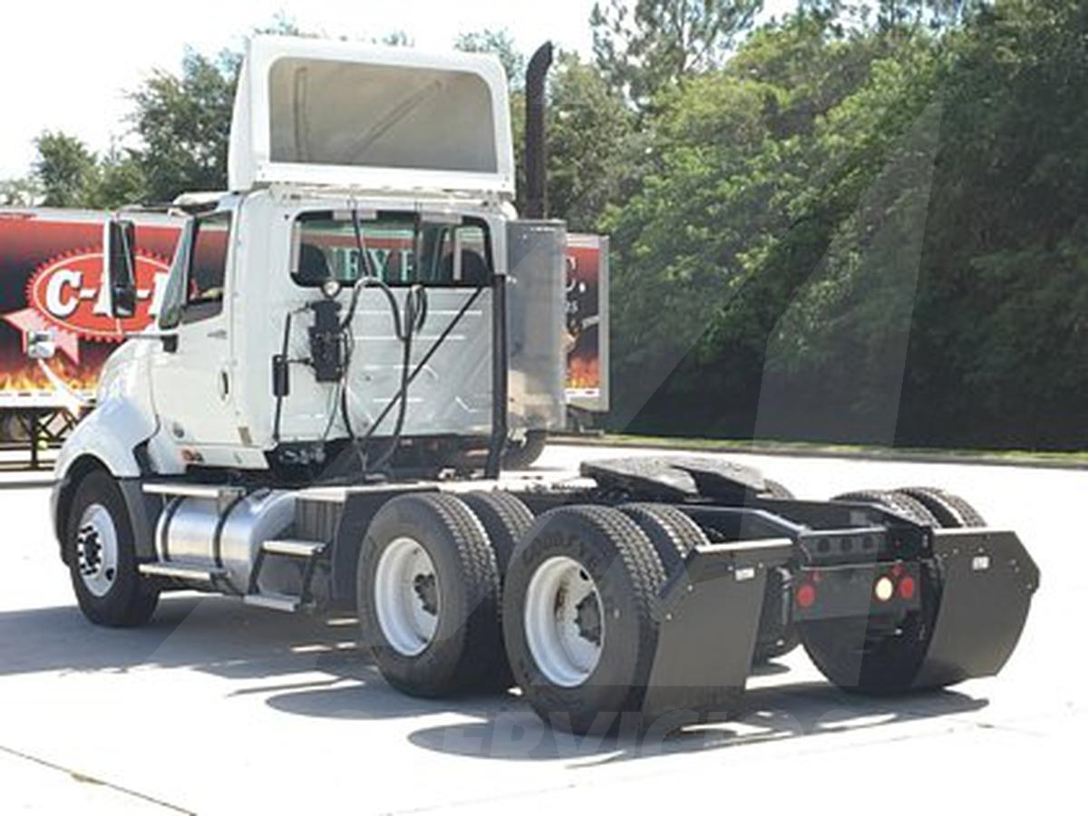 Truck Chassis International ProStar Tandem