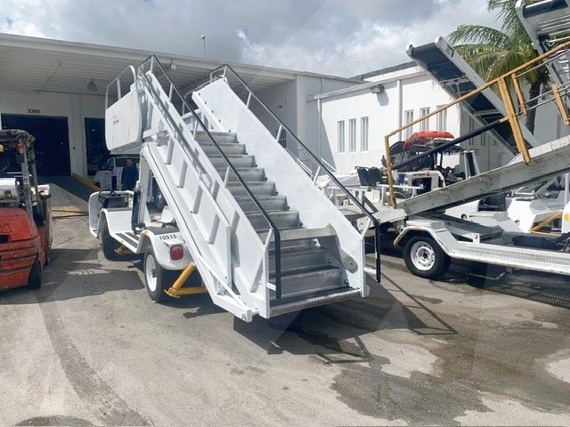 Motorized Passenger Stair Wollard/TLPH-310E - 77.5/170.5 in