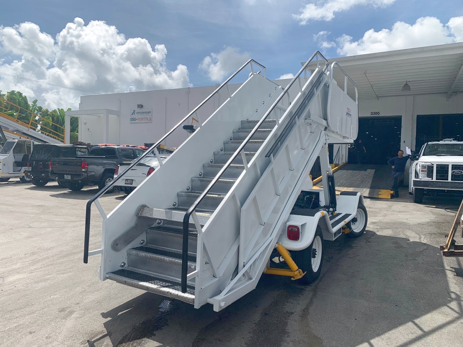 Motorized Passenger Stair Wollard/TLPH-310E - 77.5/170.5 in