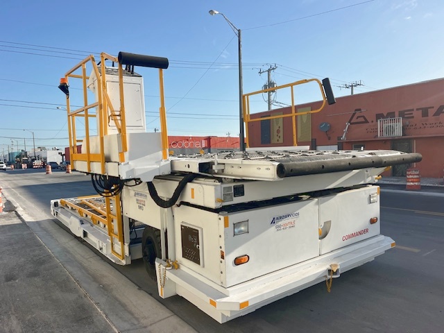 Cargo Loader FMC Commander 15 STD
