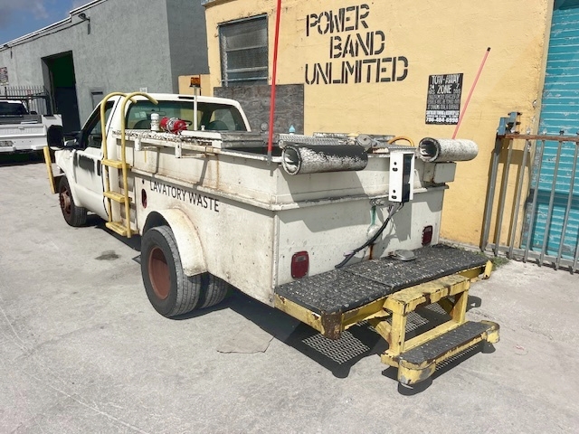 Lavatory Truck Wollard/Ford F-350