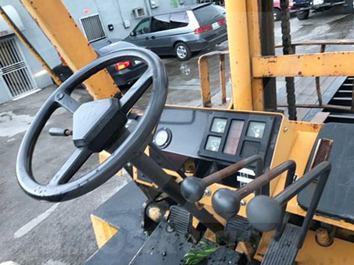 1992 Komatsu FG70T-5