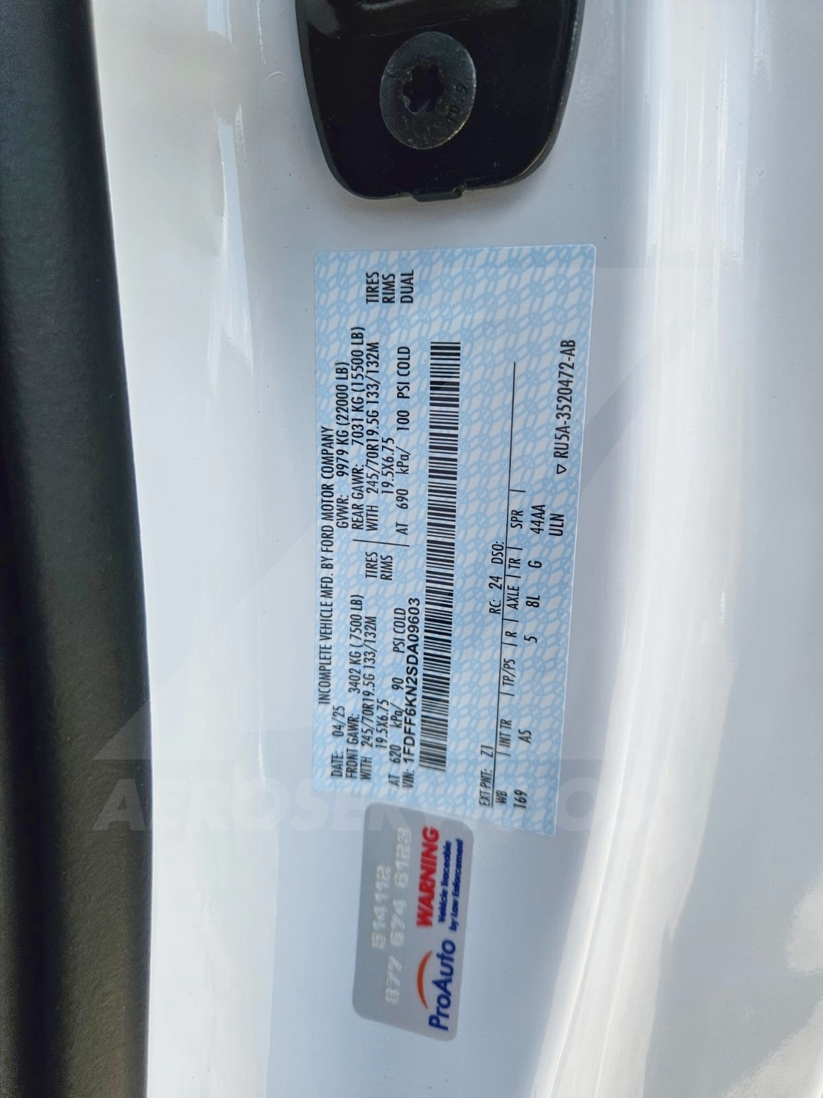 Truck Chassis Ford F-600