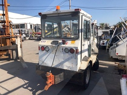 Baggage Tractor Tug MA-50 + Cab