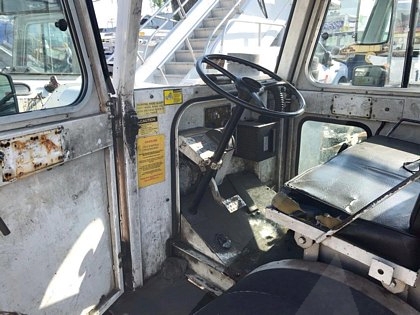 Baggage Tractor Tug MA-50 + Cab