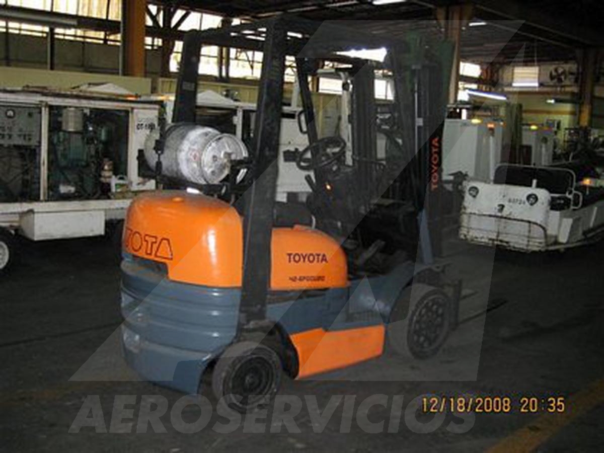Forklift Toyota 6FGCU20