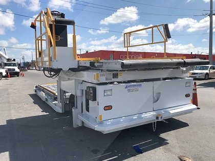 2000 FMC-Commander 15 STD