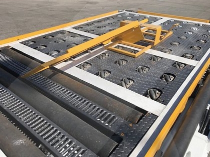 2000 FMC-Commander 15 STD