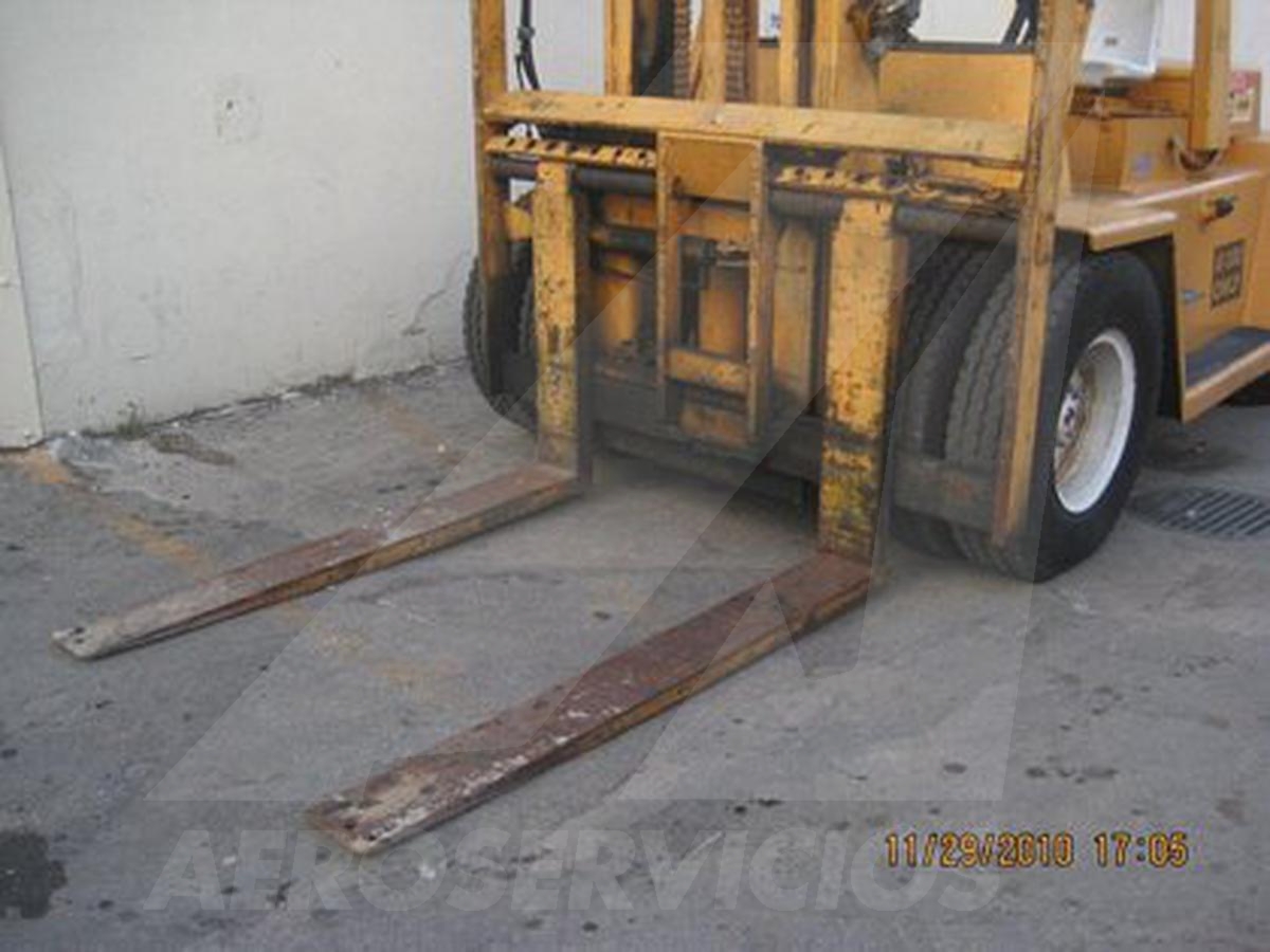 1978 Caterpillar V225