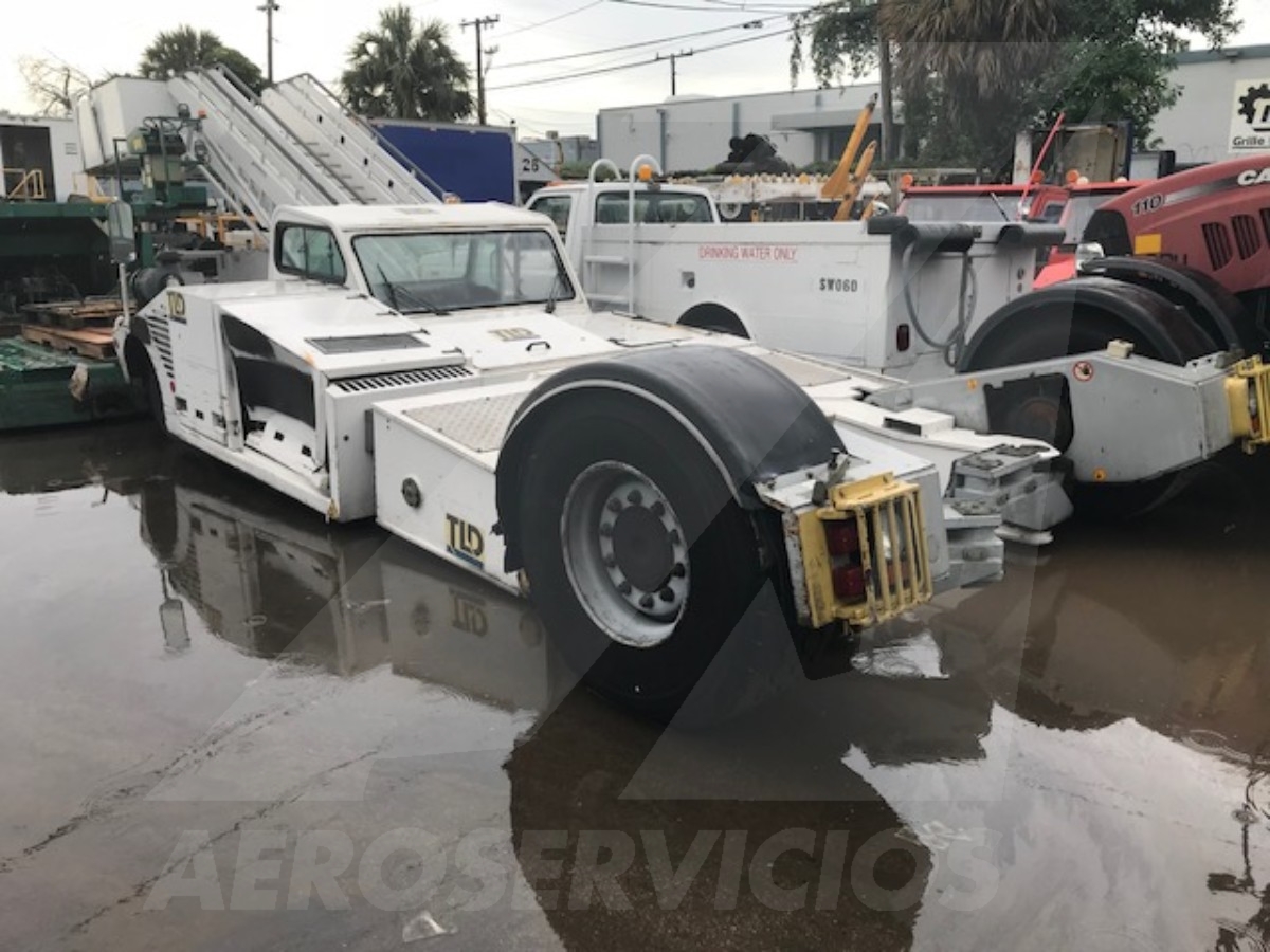 Towbarless Push Back Tractor TLD TPX-200 S